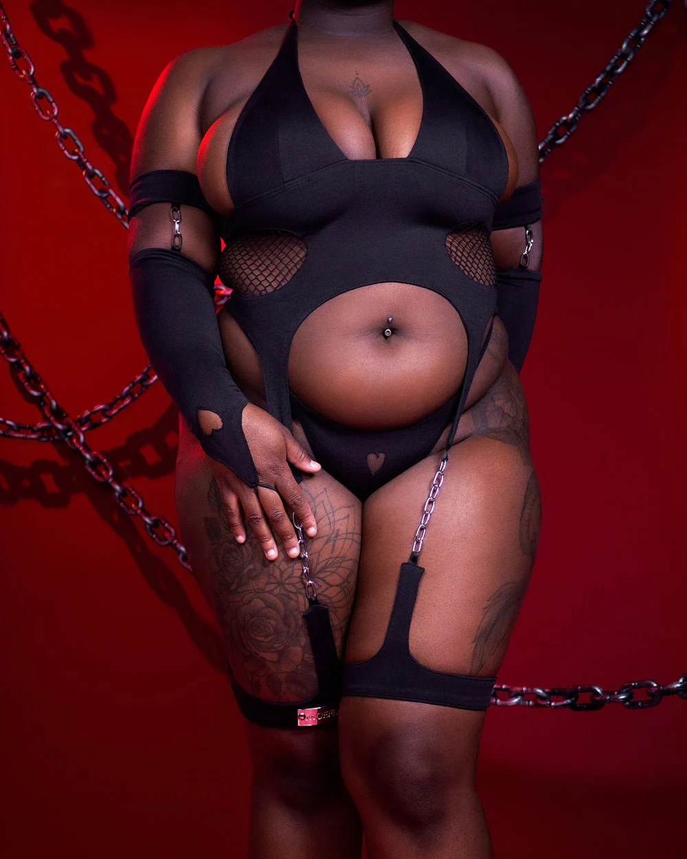 Onyx Lingerie Dark Look - Image 5